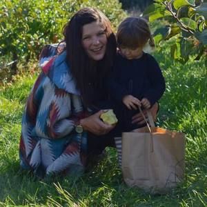 Meet your Posher, Angela